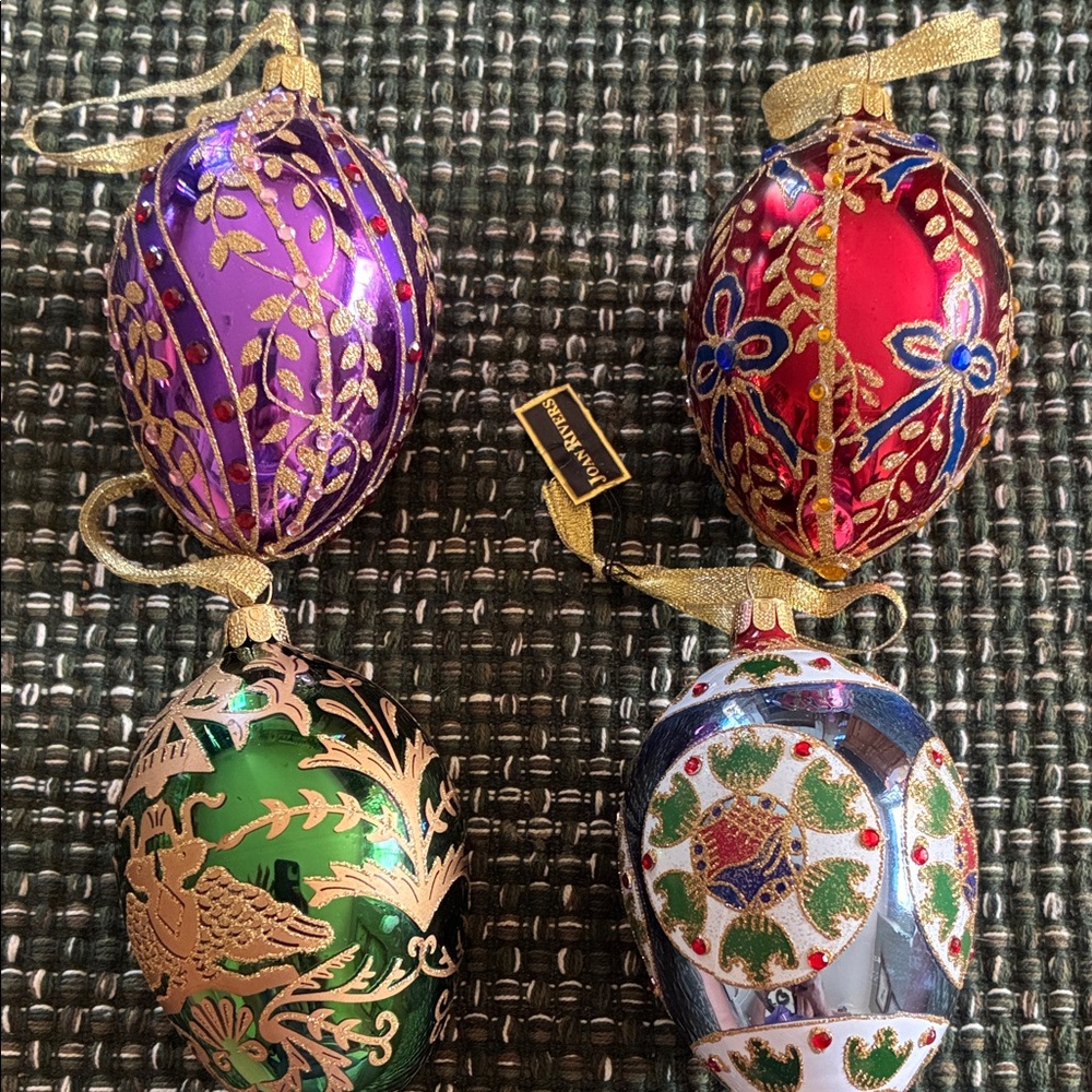 Joan Rivers Festive Glass Ornaments Set